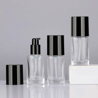 ขวดแก้วเครื่องสำอาง ขวดเซรั่มแบบหยด ฝาสีดำ 30 ml 